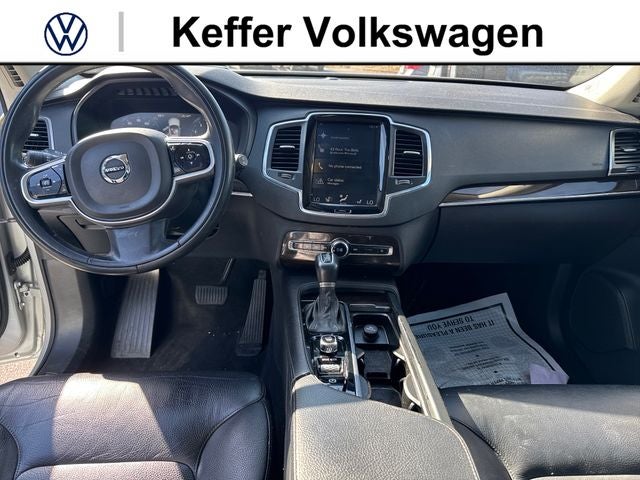 2019 Volvo XC90 T6 Momentum