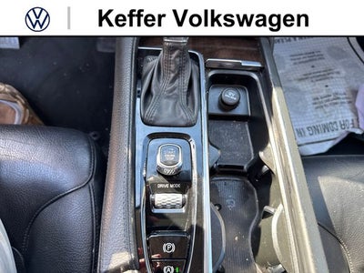 2019 Volvo XC90 T6 Momentum