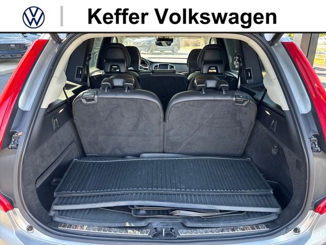 2019 Volvo XC90 T6 Momentum