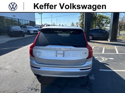 2019 Volvo XC90 T6 Momentum