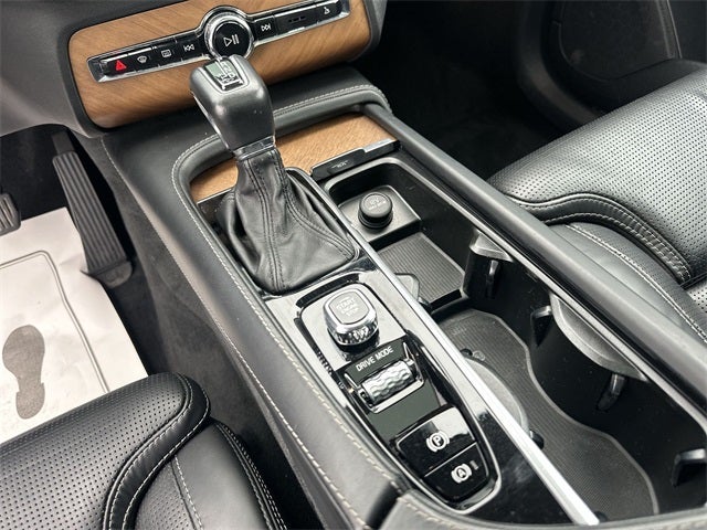 2019 Volvo XC90 T6 Inscription