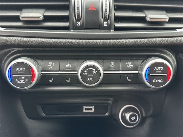 2022 Alfa Romeo Giulia Veloce