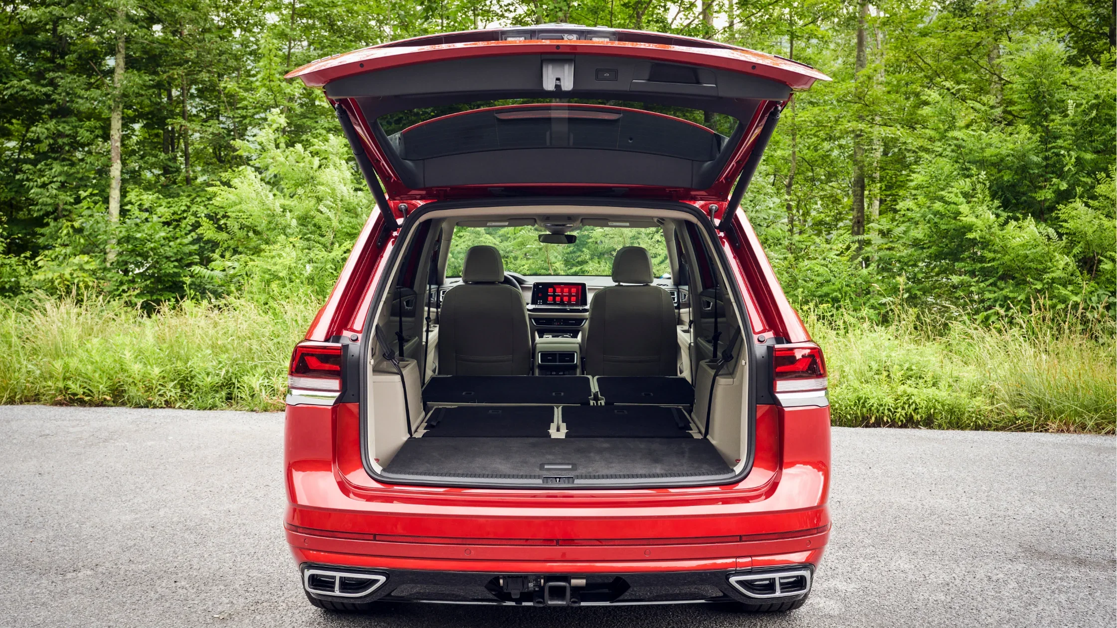 2025 Volkswagen Atlas showing the back part of the car