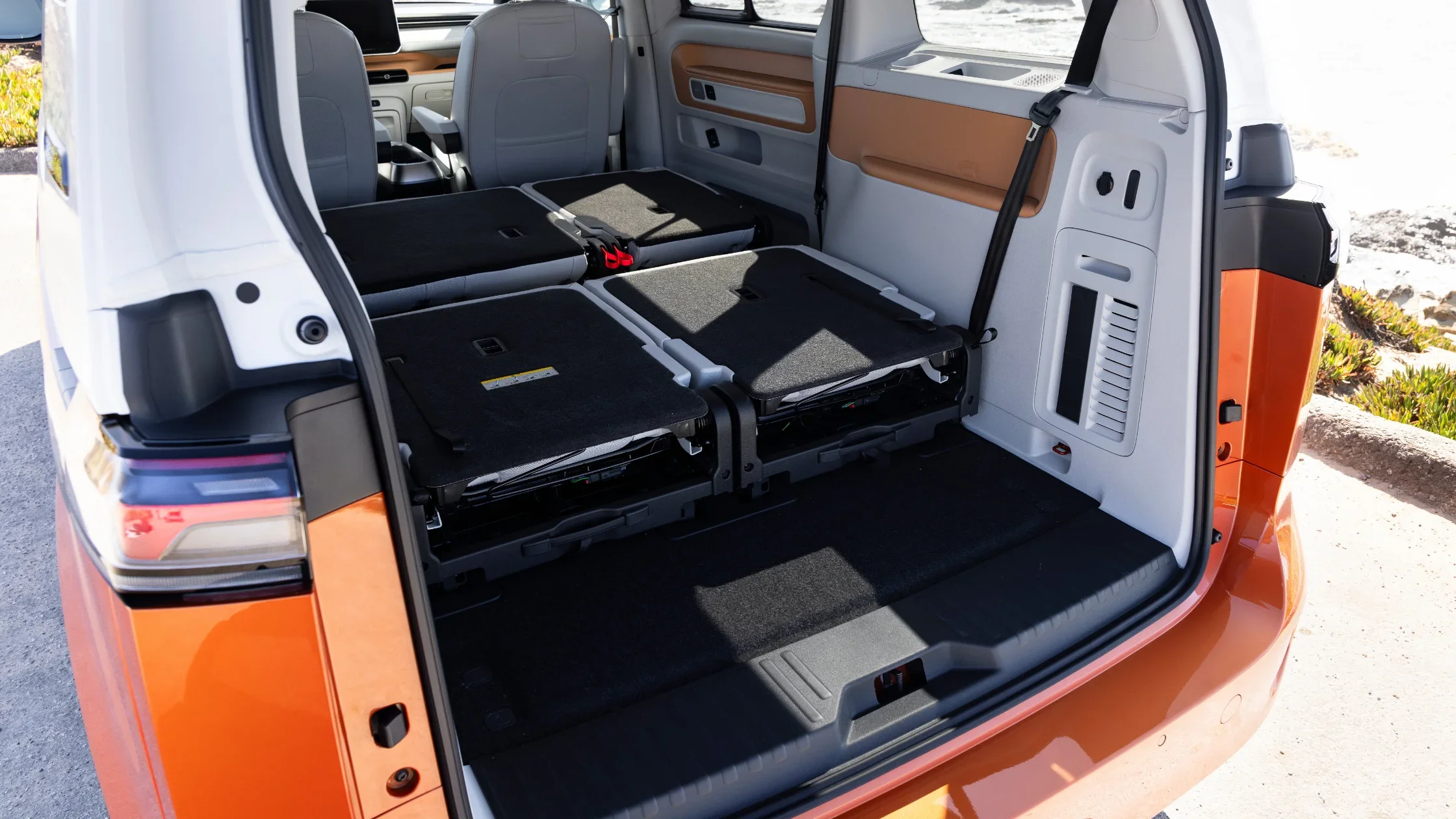 2025 Volkswagen ID. Buzz cargo space with versatile fold-flat rear seats.