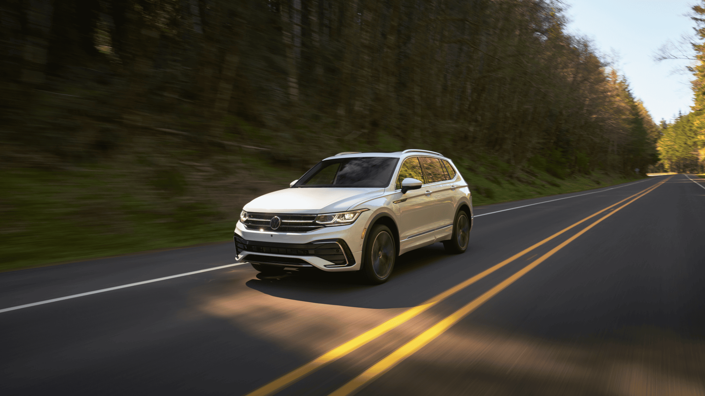 2024 Volkswagen Tiguan near Concord, NC Riding The Streets